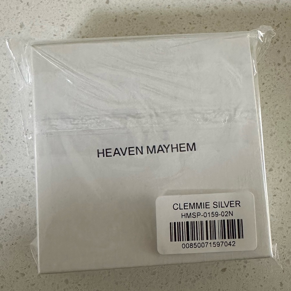 Heaven mayhem clemmie earrings